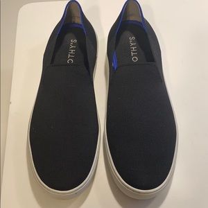 Rothy’s VGUC Black Sneakers